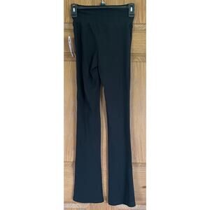 NWT Wild Fable Size XXS Black Flared Split Hem Leggings/Yoga Pants Inseam 31”